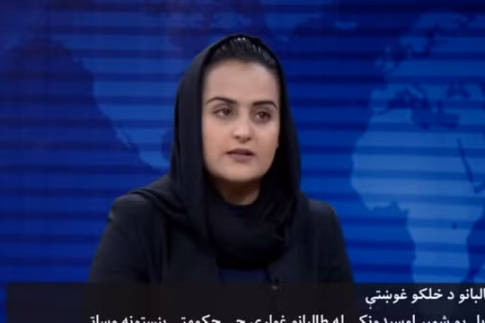 Nữ nhà báo chạy trốn khỏi Afghanistan sau cuộc phỏng vấn lịch sử với Taliban
