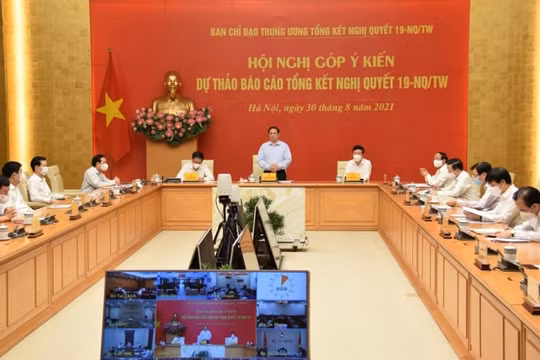 Thủ tướng Phạm Minh Chính chủ trì Hội nghị về tiếp tục đổi mới chính sách, pháp luật về đất đai