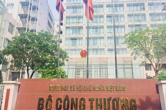 Bộ Công Thương: Xử lý nghiêm trường hợp lợi dụng dịch bệnh để găm hàng, thổi giá