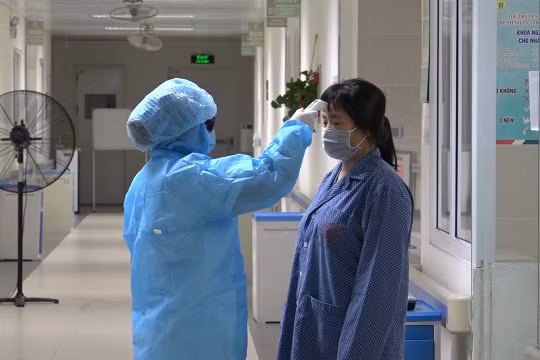 Ca dương tính SARS-CoV-2 tại bệnh viện Thanh Nhàn ít có khả năng lây nhiễm ra cộng đồng