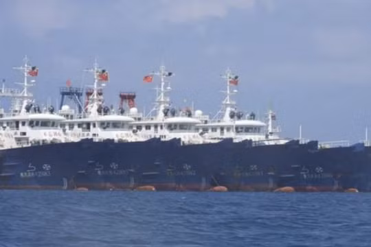 Trung Quốc lý giải về đội tàu ở Biển Đông, cáo buộc Philippines 'thổi phồng' vấn đề
