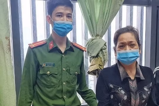 Bắt giữ đối tượng 17 năm lẩn trốn lệnh truy nã tại khu cách ly