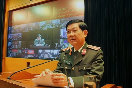 Toàn thể cán bộ, chiến sỹ Công an không được chủ quan, mất cảnh giác trong đại dịch Covid-19