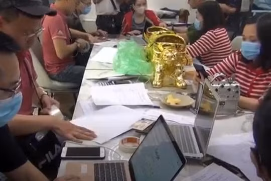Công an Hà Nội triệt phá 4 sàn giao dịch vàng, tiền ảo ‘khủng’