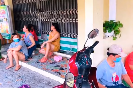 Đà Nẵng: Đề xuất phạt 10 người với số tiền 166 triệu đồng vì tụ tập đánh bài giữa mùa dịch Covid-19
