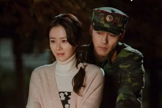 Hyun Bin và Son Ye Jin chính thức xác nhận hẹn hò
