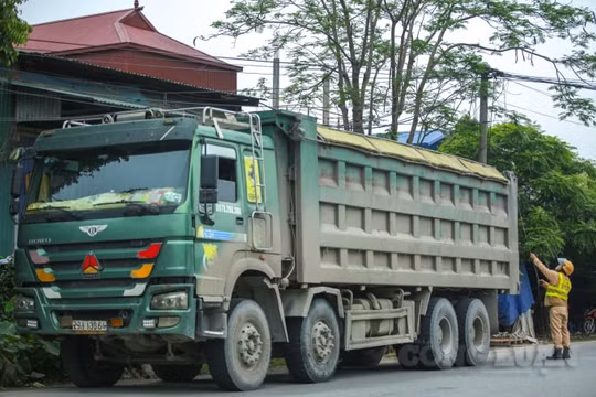 Tăng nặng mức xử phạt với nhiều hành vi vi phạm giao thông đường bộ