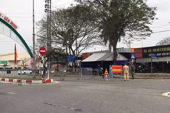Hải Dương ra thông báo khẩn tìm người đến dự đám cưới tại phố Thống Nhất