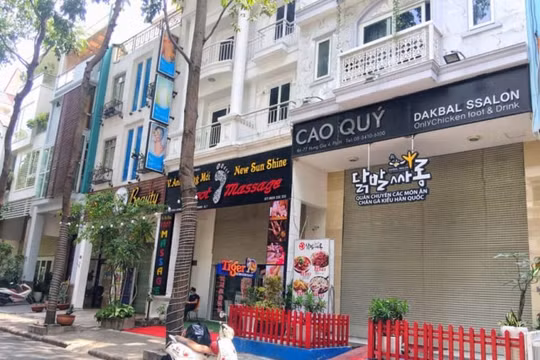 Dù cho phép hoạt động, nhiều cơ sở kinh doanh ăn uống vẫn nghỉ chơi
