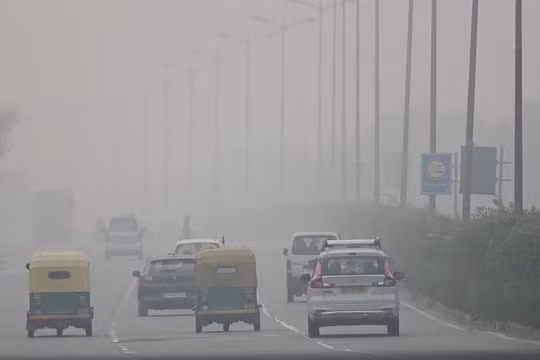 Ô nhiễm không khí ở New Delhi lên báo động khi Ấn Độ gỡ hạn chế COVID