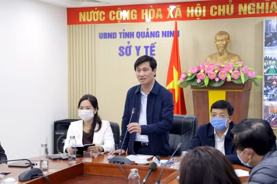 Quảng Ninh cho học sinh nghỉ học, truy vết COVID -19 đến tận F4