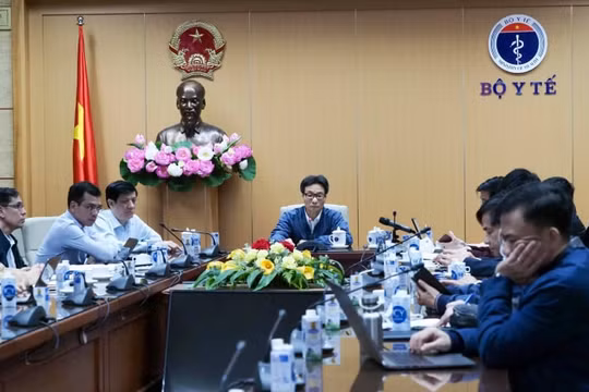 Bộ Y tế điều động nhiều đơn vị giúp Hải Dương chống COVID-19