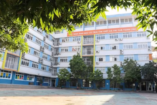 Hà Nội: Cách ly 2 cô giáo và 22 học sinh lớp 5 ở quận Hà Đông
