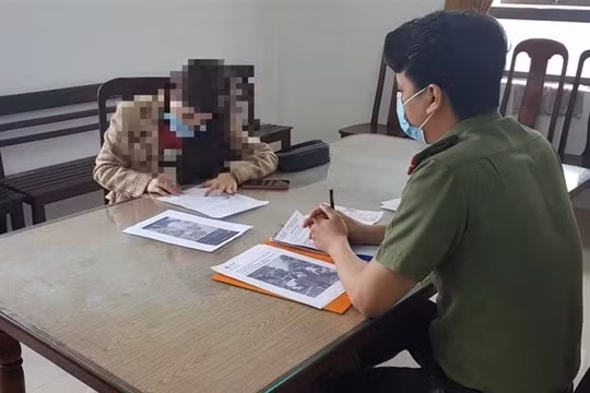 Vi phạm luật rồi đăng clip lên mạng xúc phạm CSGT, cô gái bị phạt hành chính 15 triệu đồng