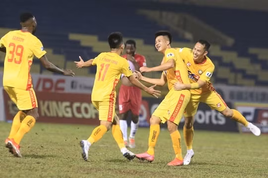 CLB Thanh Hóa thanh toán lương cầu thủ như châu Âu