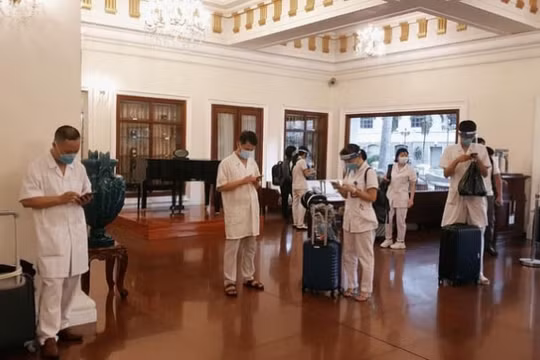 Người dân có thể đặt khách sạn cách ly qua kênh trực tuyến