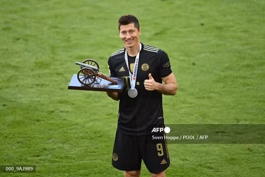 Lewandowski giành giải Cầu thủ xuất sắc nhất nước Đức