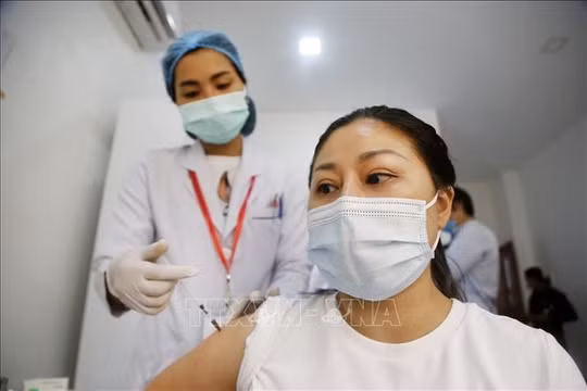 Ngày 27/3, ASEAN ghi nhận hơn 15.000 ca mắc COVID-19 mới