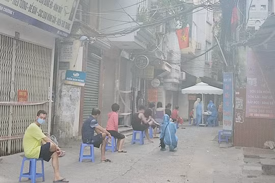Hà Nội: Xét nghiệm Covid-19 cho 5.000 người liên quan 'chuỗi lây' Công ty Thanh Nga