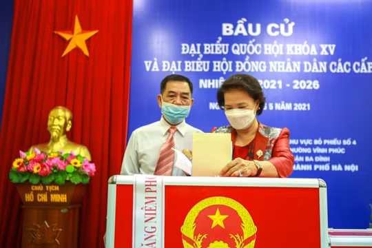 Bí Thư Thành ủy Hà Nội Đinh Tiến Dũng: Mỗi lá phiếu đều có giá trị và ý nghĩa thiêng liêng!