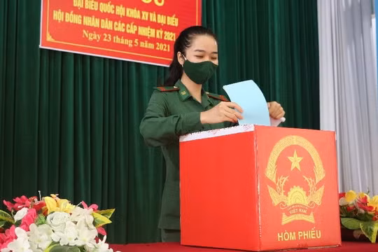 Bà Rịa - Vũng Tàu: Cử tri sôi nổi, nghiêm túc, trách nhiệm với ngày hội non sông