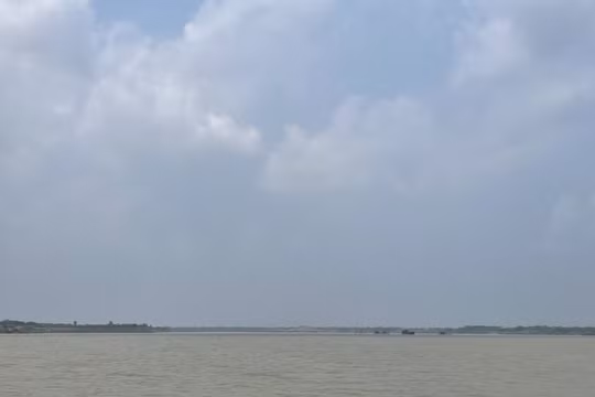 Bộ Tài nguyên và Môi trường cảnh báo nguy cơ thiếu nước trên lưu vực Sông Hồng
