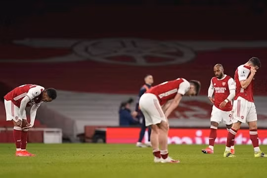 Tiền vệ Nicolas Pepe chỉ ra vấn đề khiến Arsenal thua thảm trước Man City