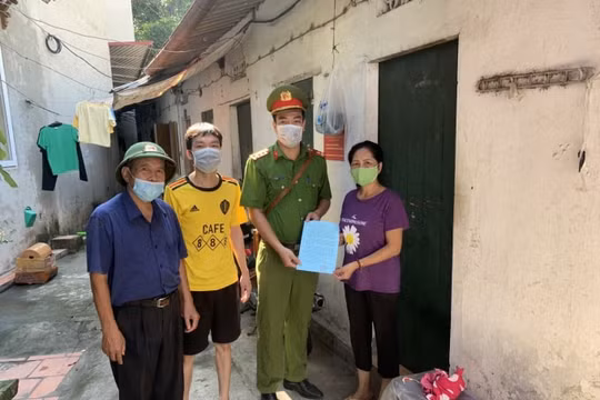 Bắc Từ Liêm (Hà Nội): Công an phường Xuân Đỉnh vận động gần 200 hộ nhà trọ miễn, giảm tiền thuê nhà