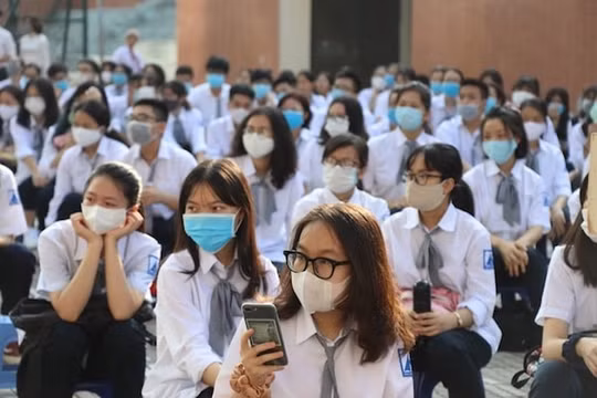TP.HCM: Học sinh bắt đầu năm học 2021 – 2022 từ ngày 1/9, riêng tiểu học từ ngày 8/9