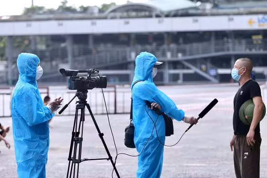 Tích cực tuyên truyền để người dân không lơ là, chủ quan trong công tác phòng, chống dịch