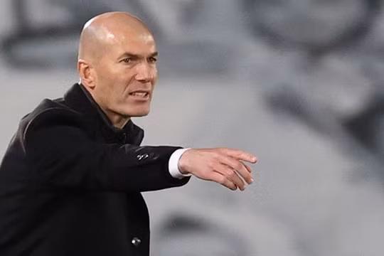 HLV Zinedine Zidane: “Tôi mong Messi ở lại Barca”