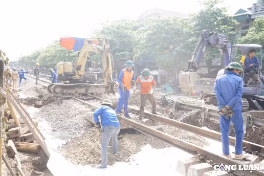 Tách bạch công tác bảo dưỡng thường xuyên và sửa chữa định kỳ hạ tầng đường sắt