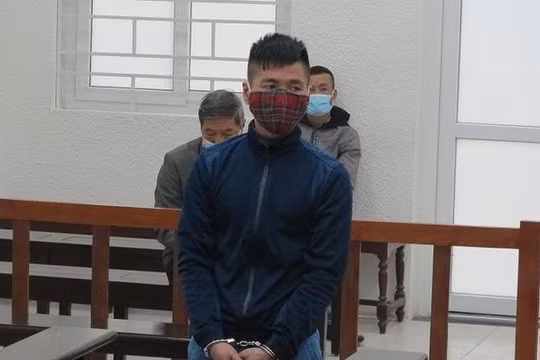 8 năm tù cho kẻ truy sát “tình địch” vì ghen