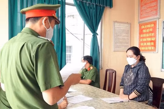 Nguyên cán bộ ngân hàng bị bắt vì giả chữ ký khách hàng để nâng mức vay