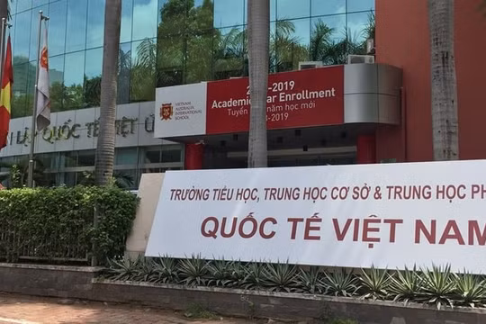 Giáo viên trường Quốc tế Việt Úc mắc Covid-19, hơn 100 học sinh thành F1