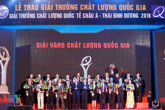 116 doanh nghiệp được trao Giải thưởng Chất lượng quốc gia