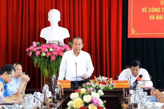 Phát huy sức mạnh của cả hệ thống chính trị trong vận động người dân tham gia bầu cử
