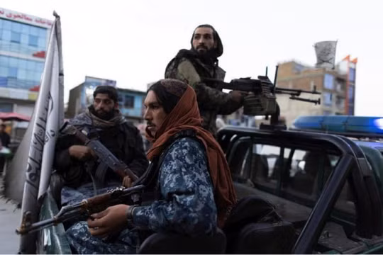 Cạn tiền mặt, Taliban đòi các nước giải phóng hàng tỷ USD bị đóng băng
