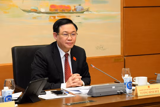 Chuyển đổi diện tích đất “bờ xôi ruộng mật”, đất hai vụ lúa phải kiểm soát rất nghiêm ngặt