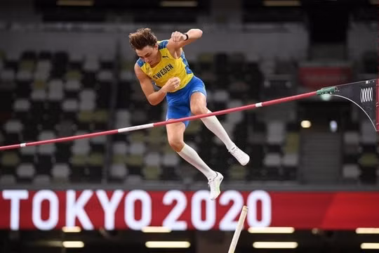 Thụy Điển có tấm HCV môn nhảy sào nam tại Olympic Tokyo 2020