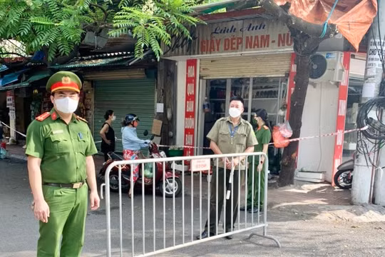 Hà Nội: Cách ly y tế nhà E8 Thanh Xuân Bắc 14 ngày