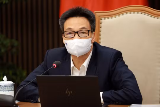 Phó Thủ tướng Vũ Đức Đam: Dứt khoát không để bệnh nhân ở nhà mà không được thăm khám từ xa