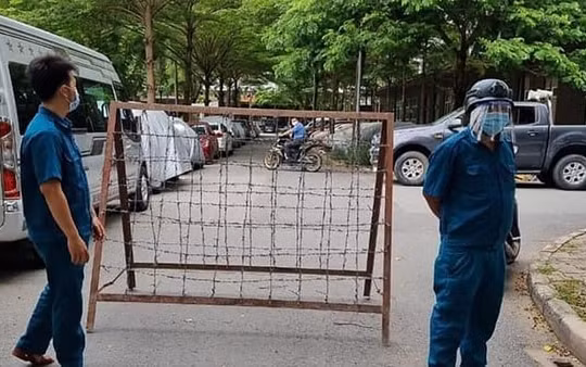 TP Hồ Chí Minh lấy mẫu khẩn cấp 1.000 cư dân chung cư Ehome 3