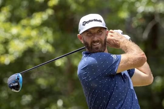 Dustin Johnson có khởi đầu ấn tượng tại Palmetto Championship 2021