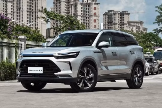 5 tháng đầu năm 2021, nhập khẩu ô tô từ Trung Quốc tăng 6,5 lần