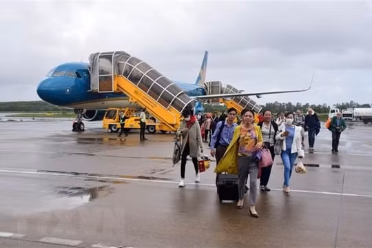 Tiếp tục thí điểm dịch vụ vận chuyển hành khách đến các cảng hàng không