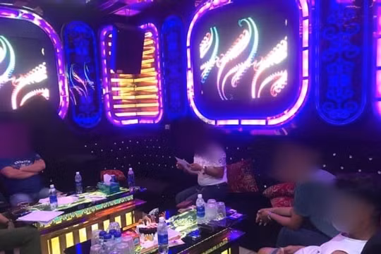 Bất chấp lệnh cấm, quán karaoke vẫn mở cửa cho nhóm khách “mở tiệc ma túy”