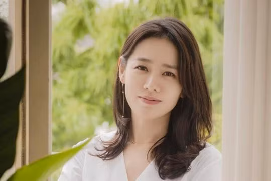 Son Ye Jin - 'Nữ hoàng mới của dòng phim hài lãng mạn'