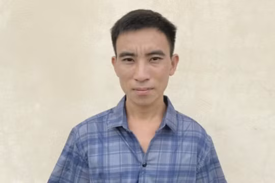 Khởi tố, tạm giam một cộng tác viên Tạp chí