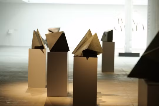 VCCA mở cửa triển lãm điêu khắc đá  “Biến chuyển | Transforming”
